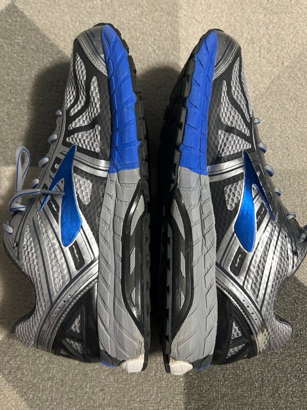 Brooks Beast '16 'Silver Electric Blue' Running Sneakers Men's Size 11.5 2E - Picture 8 of 16